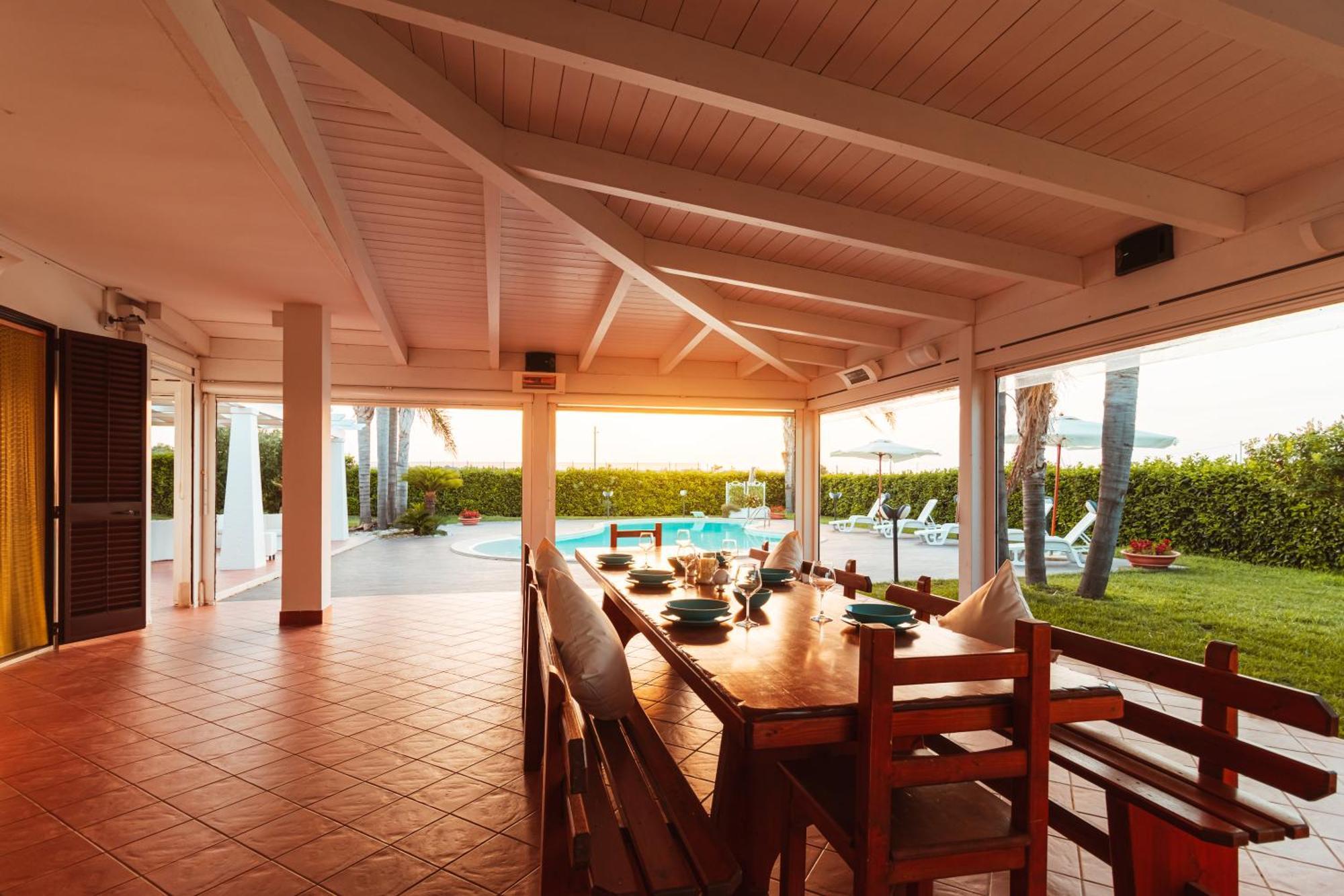 Volare Villa